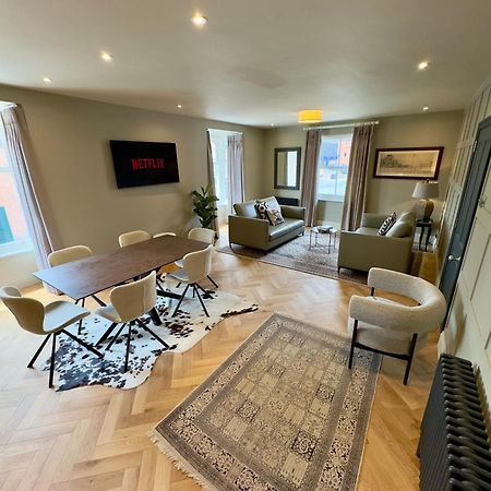 Romeo'S Arch High End Luxury In Centre Of Stratford With Parking Lägenhet Exteriör bild